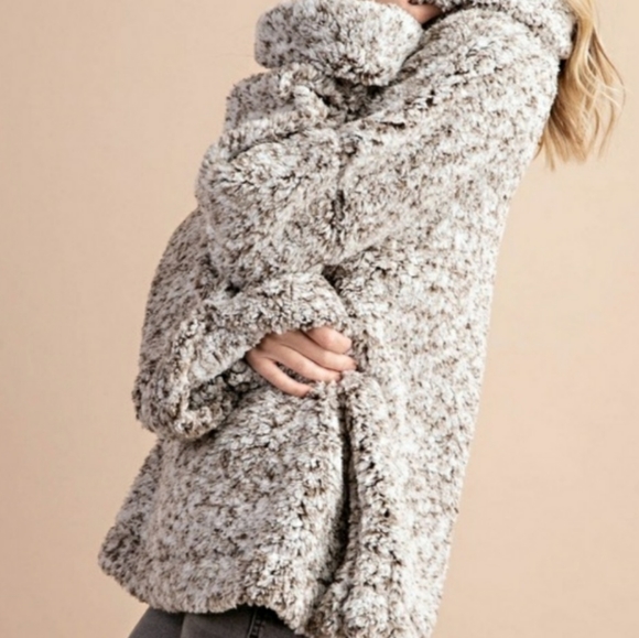 🌺SALE Oversized sherpa cowl neck pullover - Picture 4 of 7